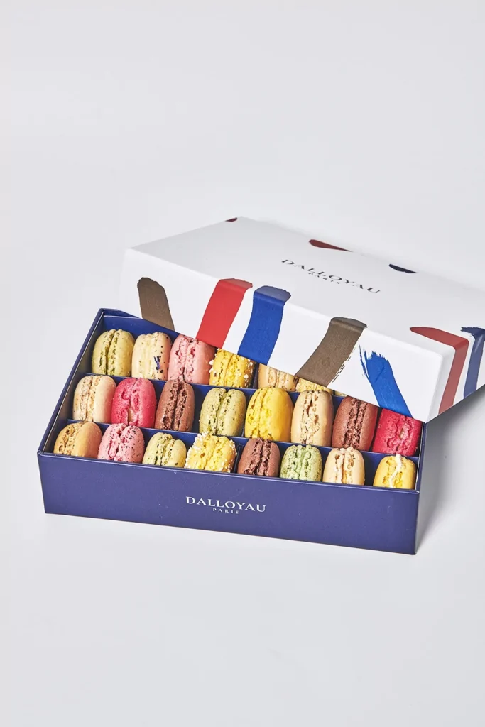 coffret de 24 macarons signature