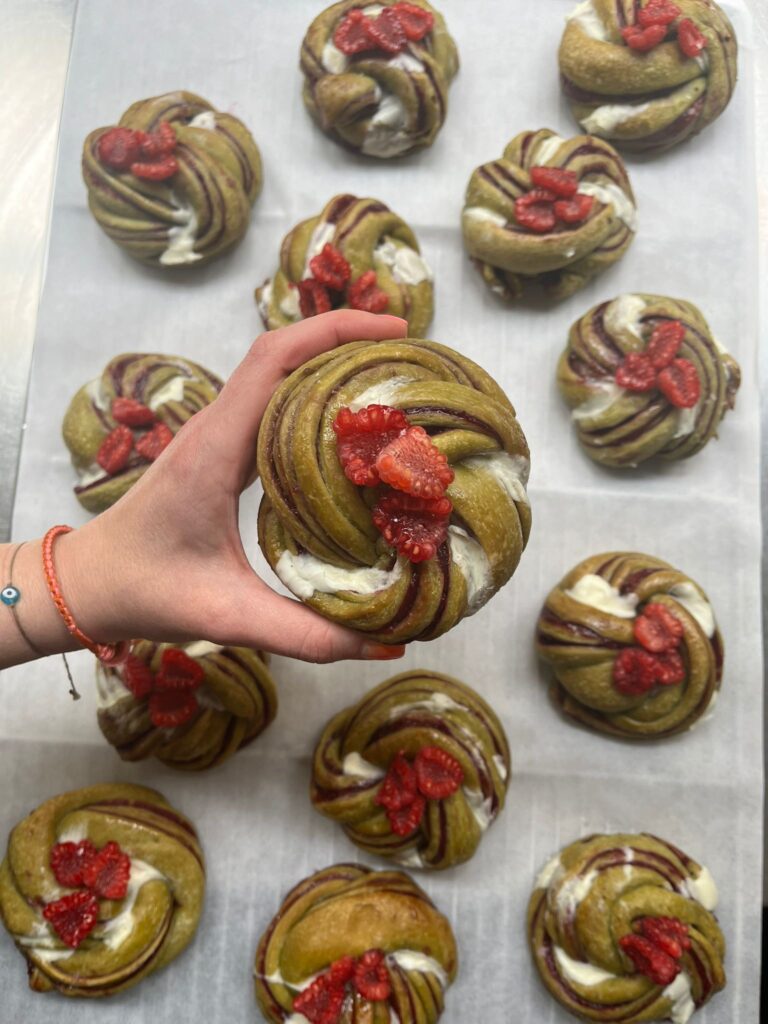 babka roll fram